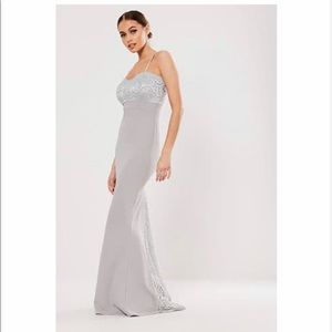 Missguided Sweetheart Neck Gown